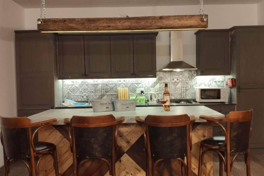 Rebak Place- A Bright & Charming Getaway Marsaskala Bagian luar foto