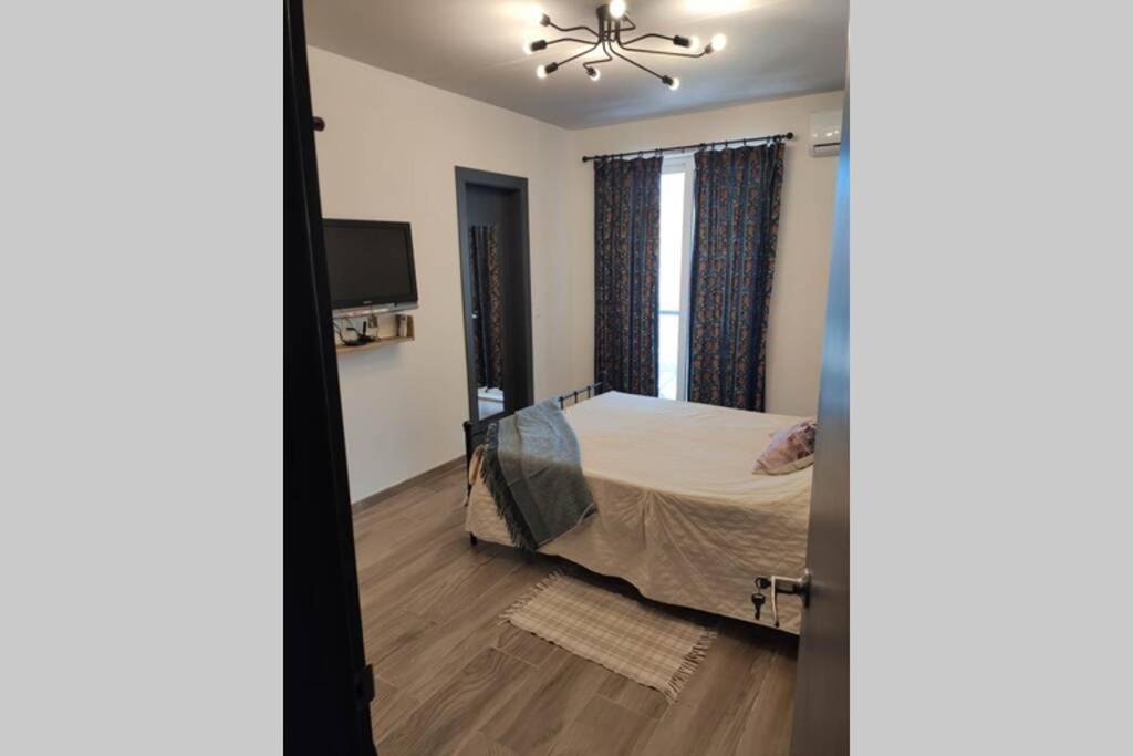 Rebak Place- A Bright & Charming Getaway Marsaskala Bagian luar foto