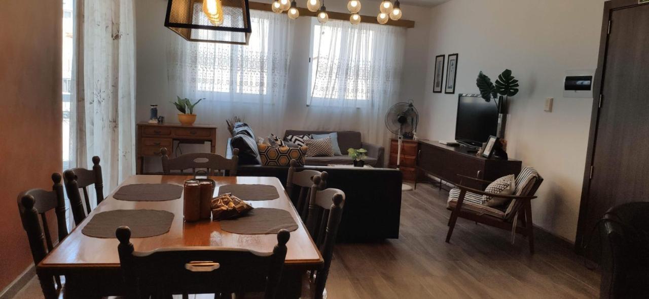 Rebak Place- A Bright & Charming Getaway Marsaskala Bagian luar foto