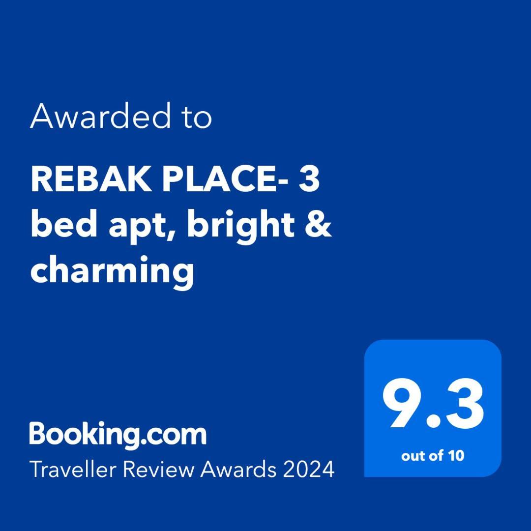 Rebak Place- A Bright & Charming Getaway Marsaskala Bagian luar foto